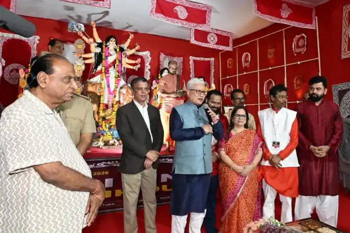 Governor Jishnu Dev Varma at Mumbai Durga Puja festival